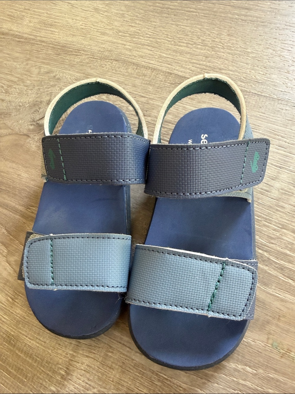 See Kai Run size 9 toddler Kids Navy and Gray Adjustable Strap Sandals